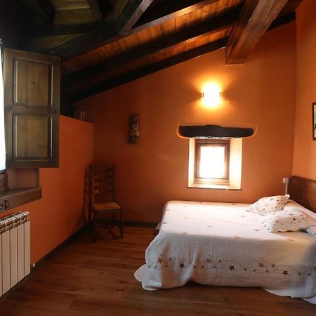 Hostal Apaiolarre Zuaztoy de Azpilcueta Habitación foto