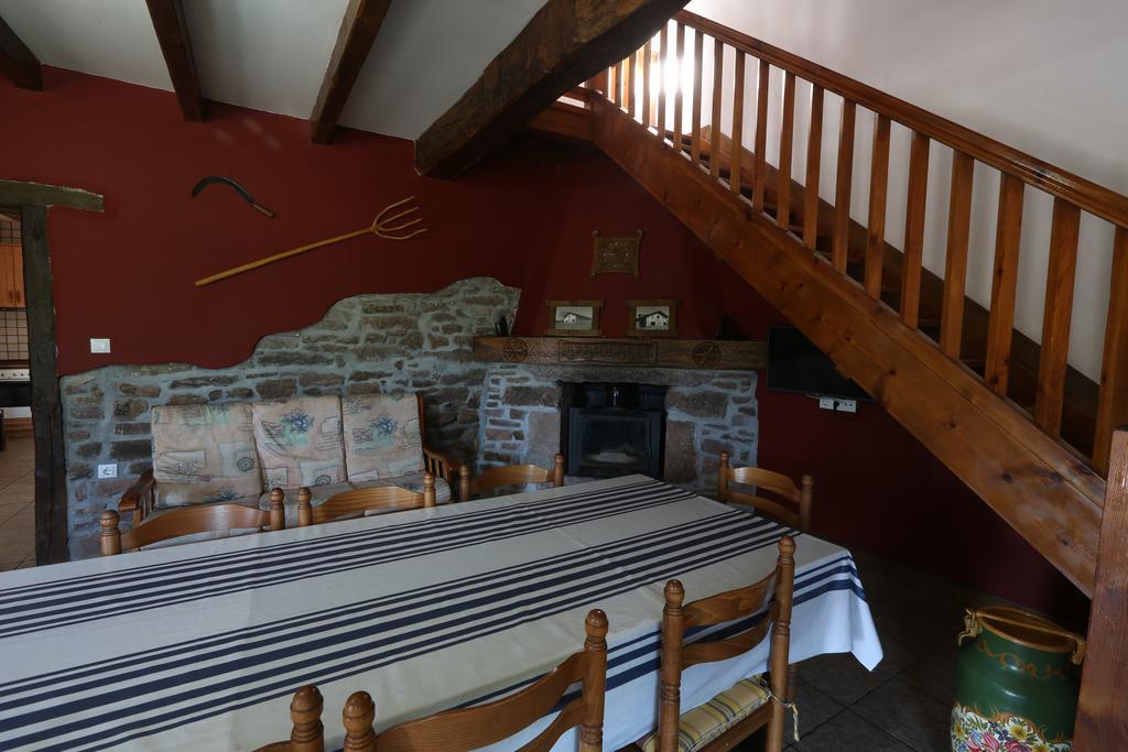 Hostal Apaiolarre Zuaztoy de Azpilcueta Habitación foto